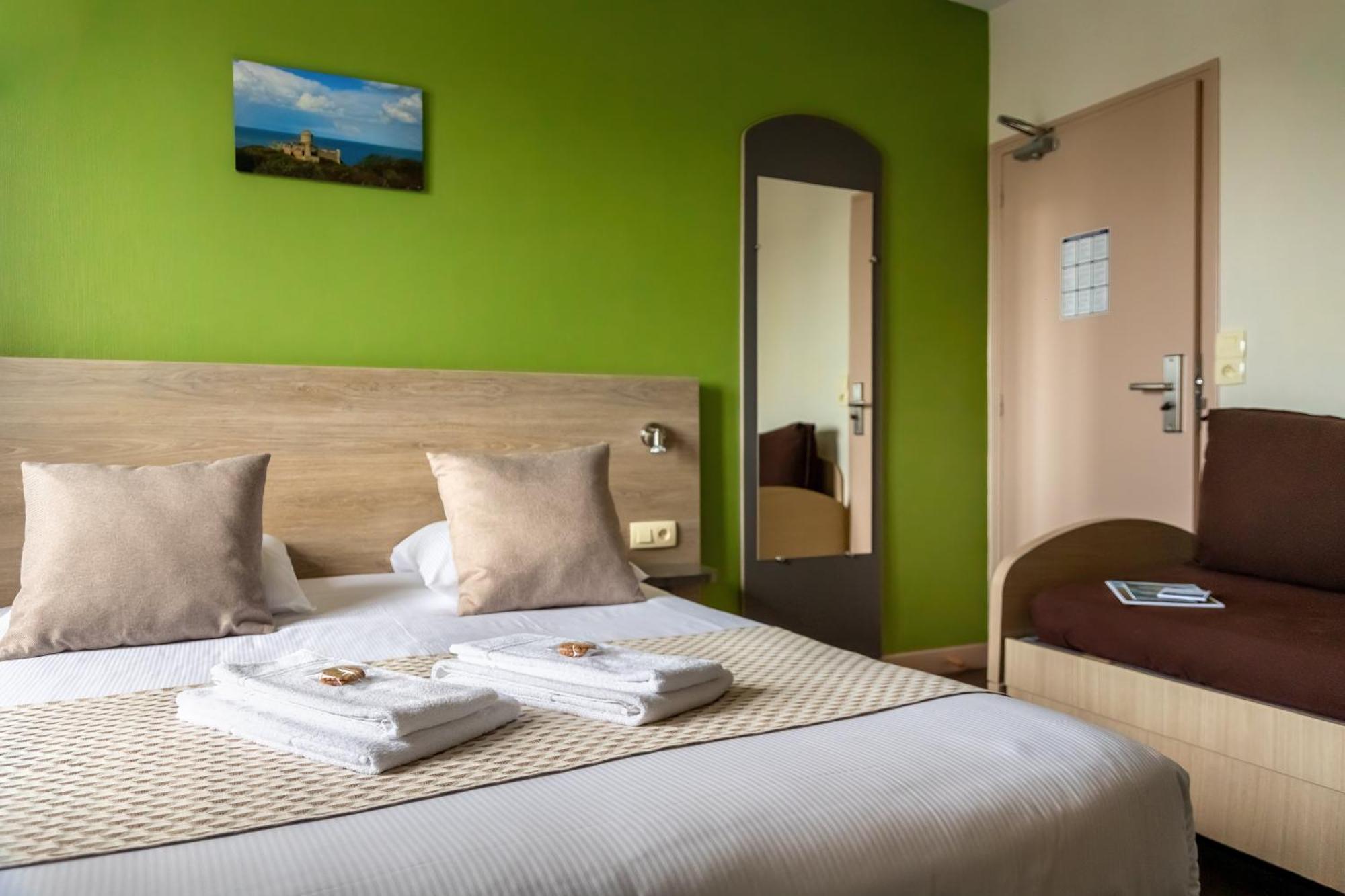Le Bon Cap Hotel Plurien Bagian luar foto